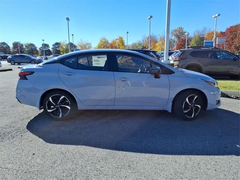 New 2025 Nissan Versa SR w/ Trunk Package image 2