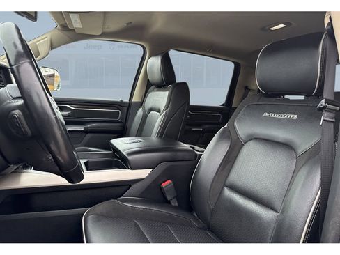Used 2020 RAM 1500 Laramie image 25