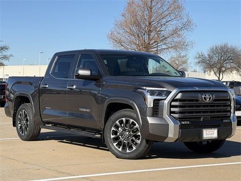 Used 2024 Toyota Tundra Limited image 2