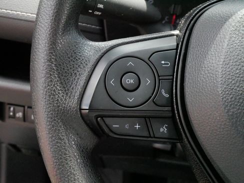 Used 2020 Toyota RAV4 LE w/ All Weather Liner Package AWD/4WD image 26