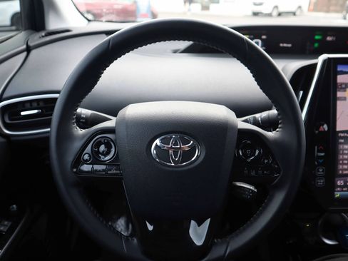 Used 2020 Toyota Prius Prime XLE image 14