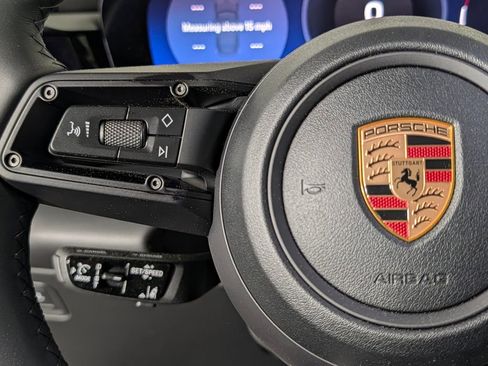 New 2026 Porsche Macan 4 Electric image 38