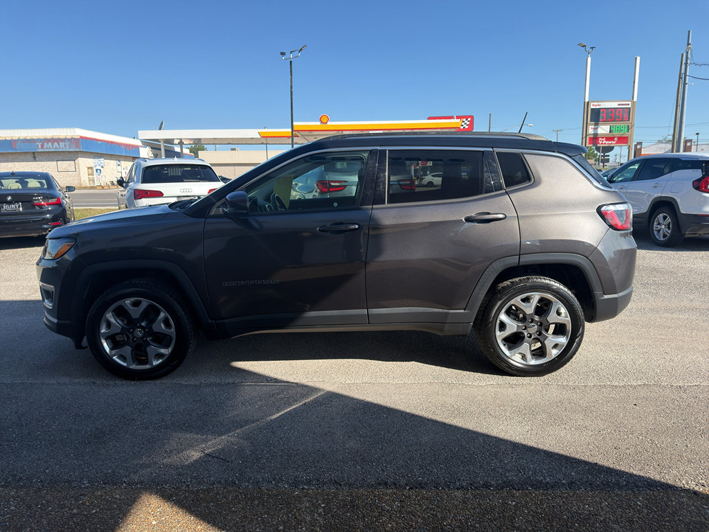 Used 2019 Jeep Compass Limited AWD/4WD image 8