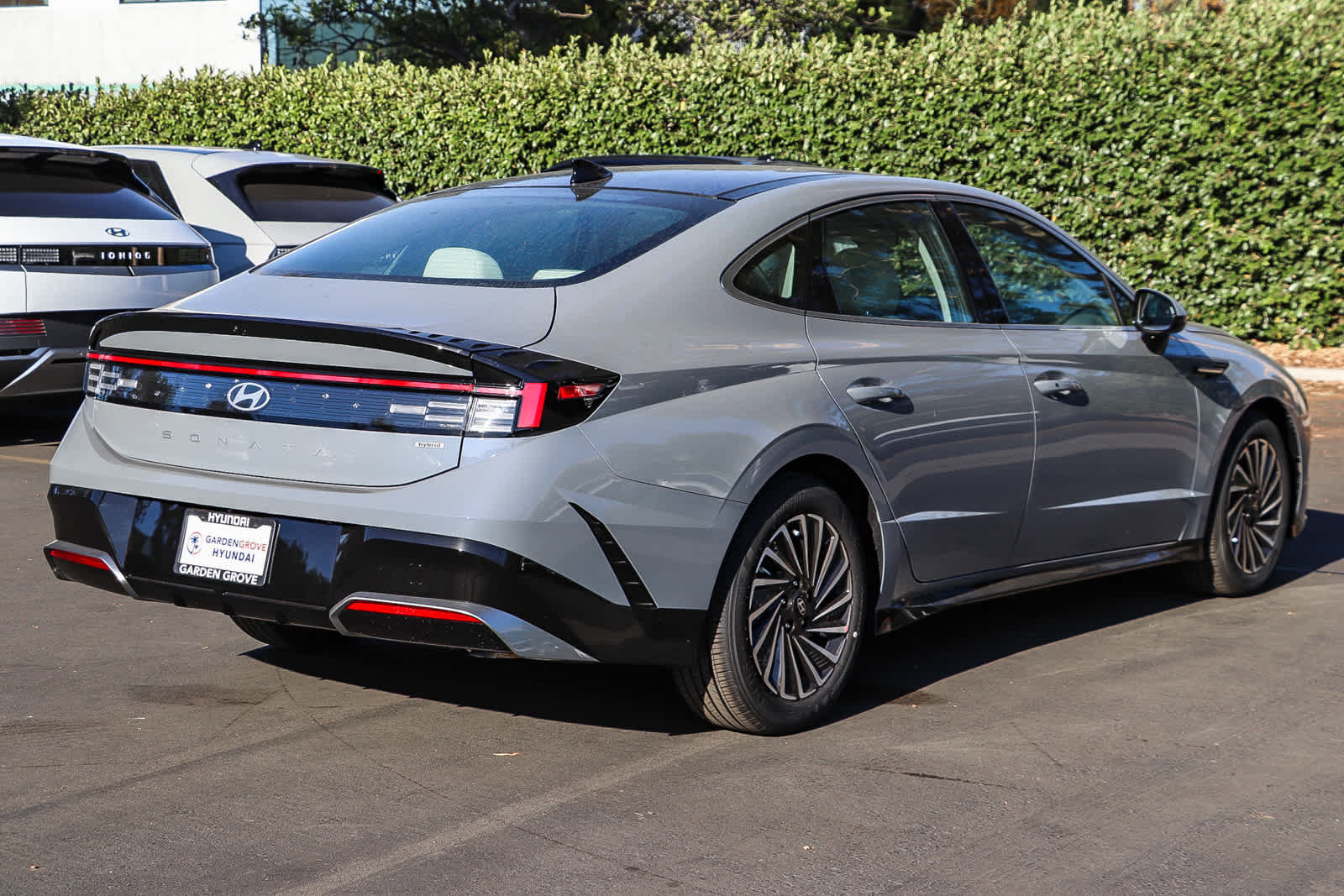 New 2026 Hyundai Sonata SEL FWD image 6