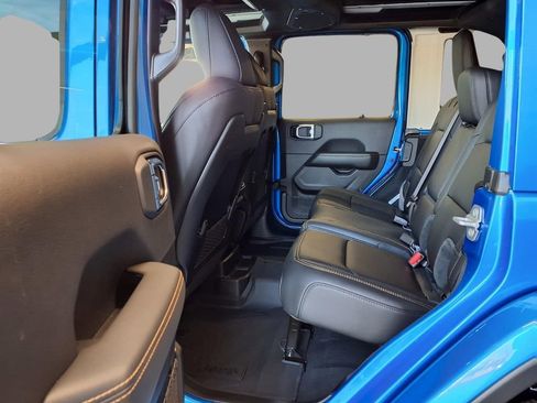 New 2025 Jeep Wrangler Unlimited Rubicon 392 image 29