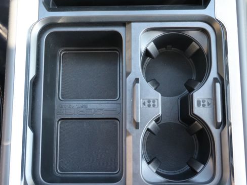 Used 2024 Ford F450 Platinum w/ FX4 Off-Road Package image 34