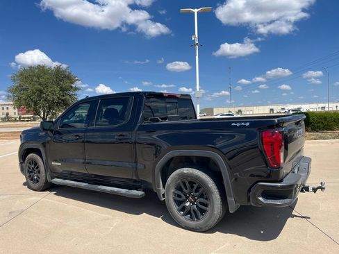 Used 2023 GMC Sierra 1500 Elevation w/ Elevation Premium Package AWD/4WD image 4
