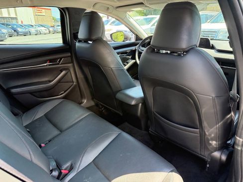Used 2021 MAZDA MAZDA3 s FWD image 32