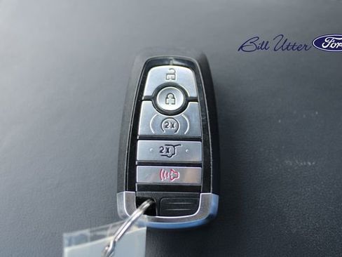 Used 2023 Ford Explorer Platinum w/ Technology Package AWD/4WD image 11