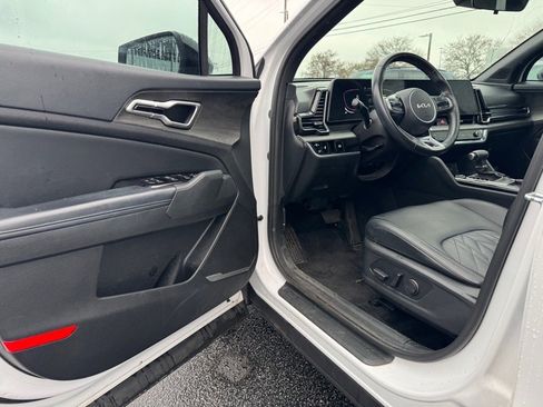 Used 2023 Kia Sportage X-Line w/ X-Line Premium Package image 13