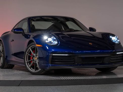 Used 2024 Porsche 911 Carrera 4S AWD/4WD image 30