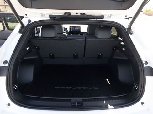 Used 2025 Honda Prologue Touring image 18