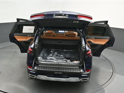 New 2026 BMW X5 xDrive50e AWD/4WD image 57