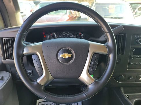 Used 2019 Chevrolet Express 2500 w/ Communications Package RWD image 15
