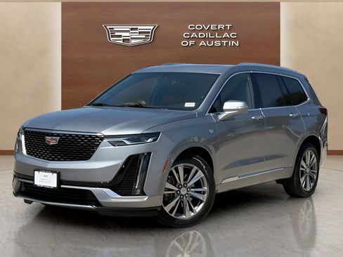 Certified 2025 Cadillac XT6 Premium Luxury FWD image 1