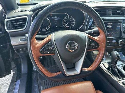 Used 2019 Nissan Maxima Platinum w/ Reserve Package FWD image 13