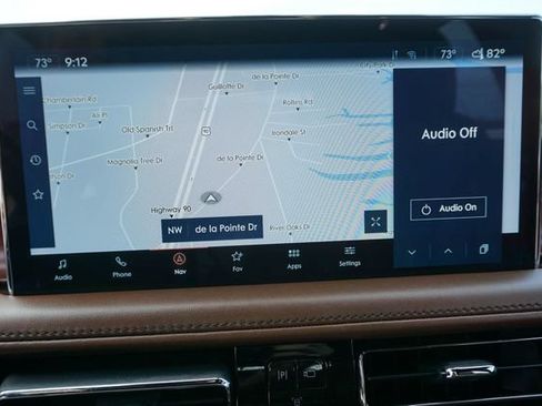 Used 2022 Lincoln Nautilus Reserve FWD image 20