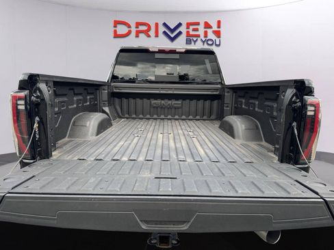Used 2025 GMC Sierra 3500 AT4 AWD/4WD image 35