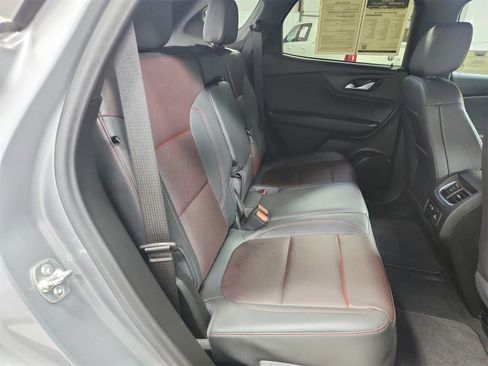 Used 2025 Chevrolet Blazer RS image 40