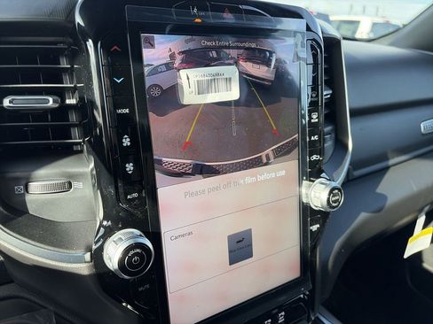 New 2026 RAM 1500 Big Horn AWD/4WD image 17