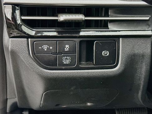 Used 2026 Kia Sportage S AWD/4WD image 17