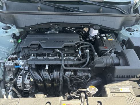 Used 2025 Hyundai Kona SE FWD image 12