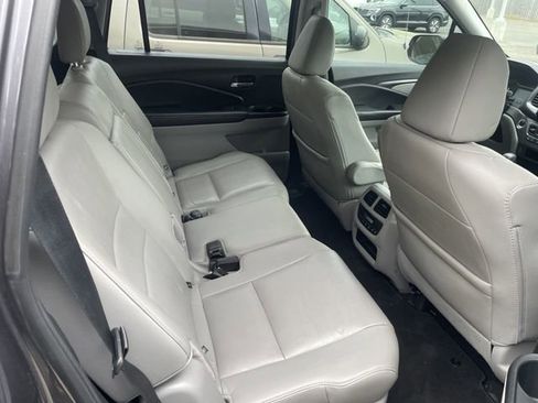 Used 2017 Honda Pilot EX-L image 17