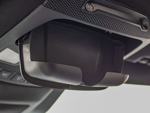 Used 2021 Ford Expedition Limited image 34