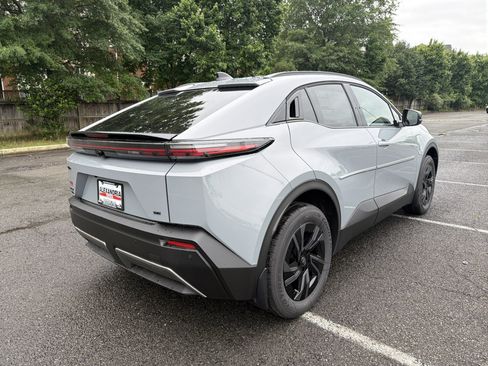 New 2026 Toyota C-HR AWD/4WD image 4