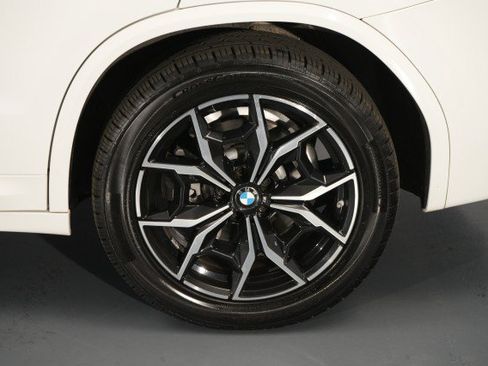 Used 2022 BMW X3 xDrive30i w/ M Sport Package 2 AWD/4WD image 21
