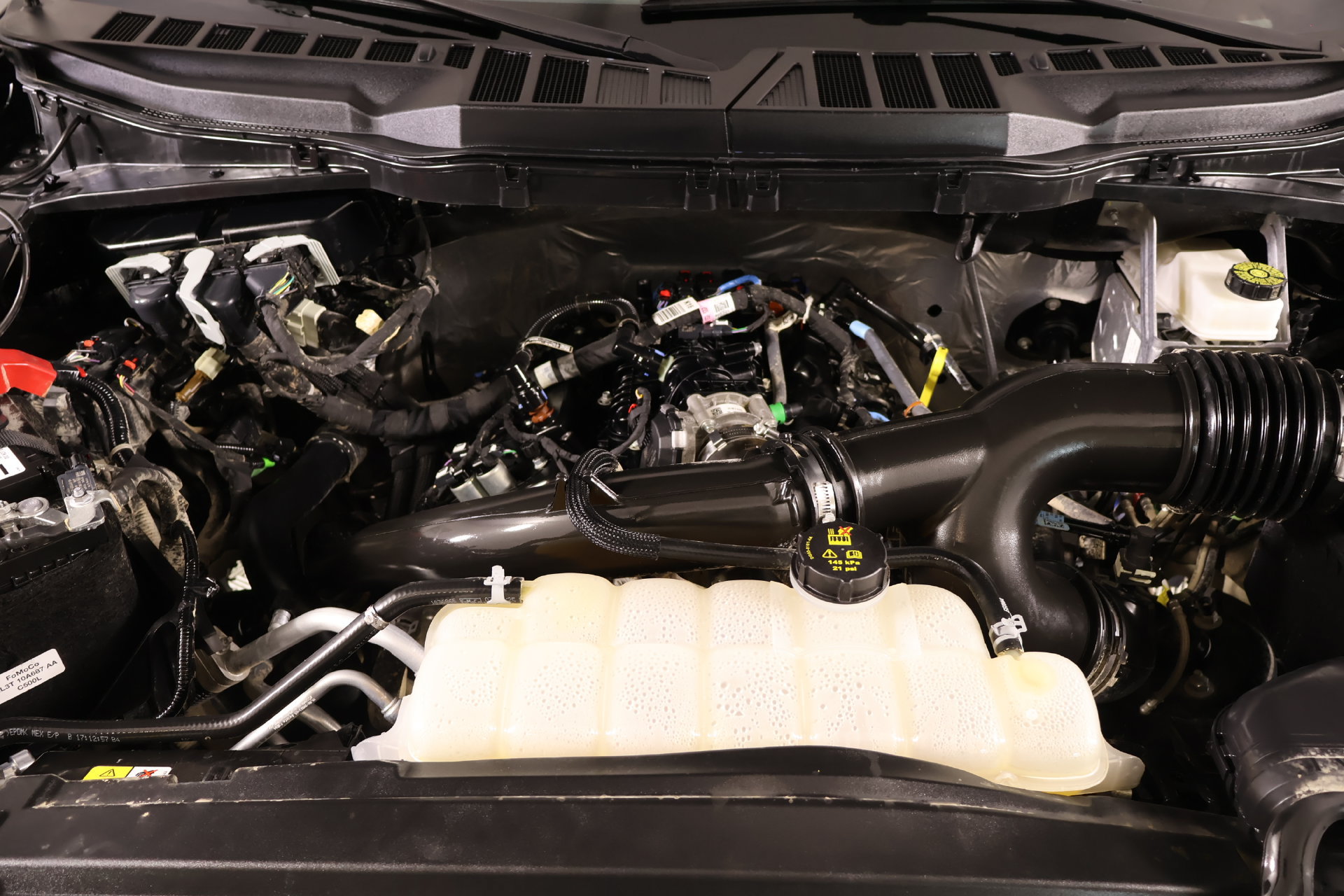 Used 2025 Ford F150 STX AWD/4WD image 18