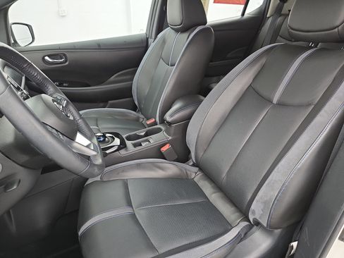 Certified 2020 Nissan Leaf SL Plus image 14