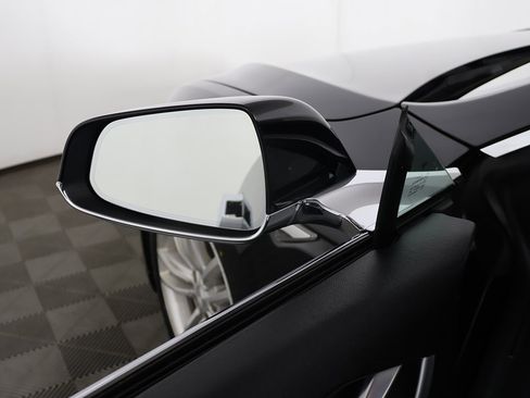 Used 2015 Tesla Model S 85D image 33