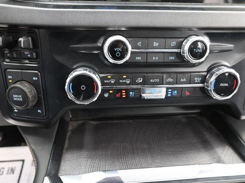 Used 2023 Ford F250 Platinum image 15