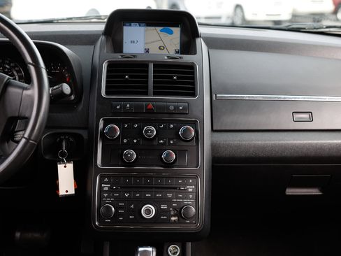 Used 2010 Dodge Journey R/T w/ Navigation & Sound Group I image 35