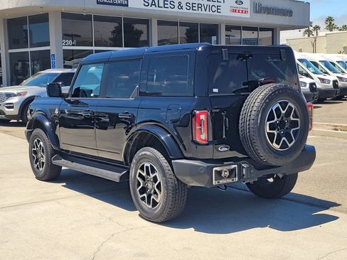Used 2025 Ford Bronco Outer Banks AWD/4WD image 6