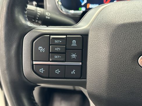 Certified 2022 Ford F150 Lariat w/ Equipment Group 502A High image 37