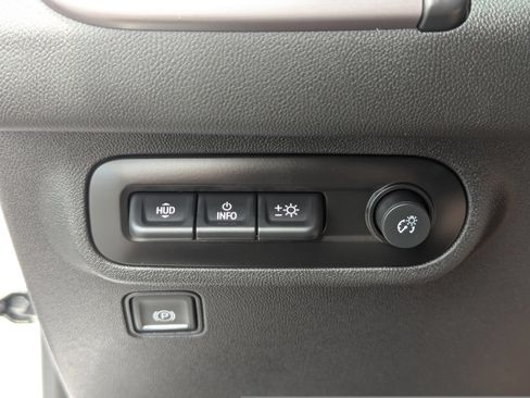 Used 2022 GMC Terrain AT4 w/ Infotainment Package II AWD/4WD image 37