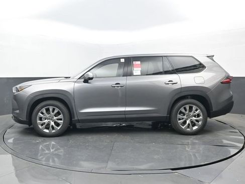 New 2026 Toyota Grand Highlander Limited image 24
