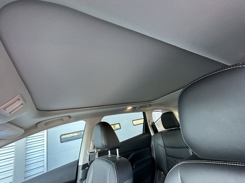 Used 2024 Nissan Murano Platinum w/ Cargo Package FWD image 26