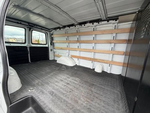 Used 2024 Chevrolet Express 2500 w/ Driver Convenience Package image 35