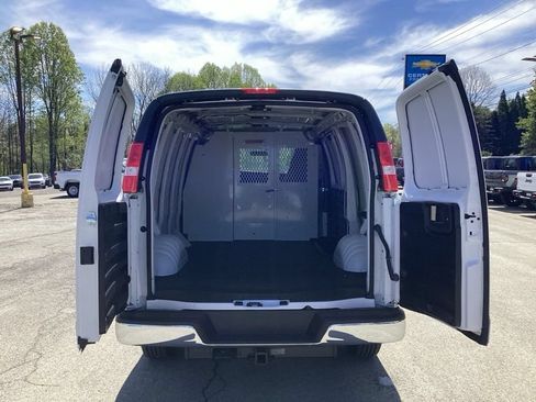 New 2026 Chevrolet Express 2500 w/ Driver Convenience Package RWD image 14