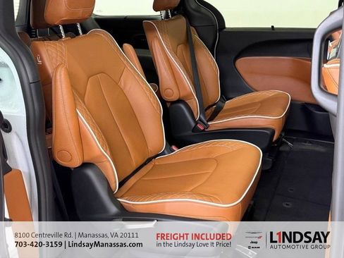 New 2026 Chrysler Pacifica Pinnacle w/ Trailer Tow Group image 17