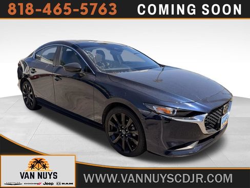 Used 2024 MAZDA MAZDA3 s FWD image 1