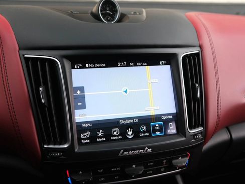 Used 2017 Maserati Levante S AWD/4WD image 49