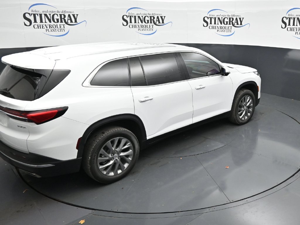Used 2026 Buick Enclave Preferred FWD image 24