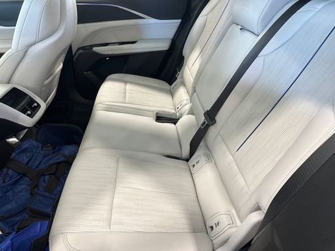 Used 2025 Cadillac Lyriq Luxury w/ LPO, Floor Liner Package AWD/4WD image 24