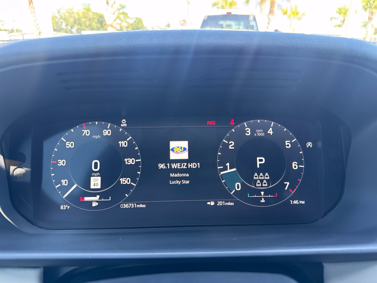 Used 2022 Land Rover Discovery S AWD/4WD image 25