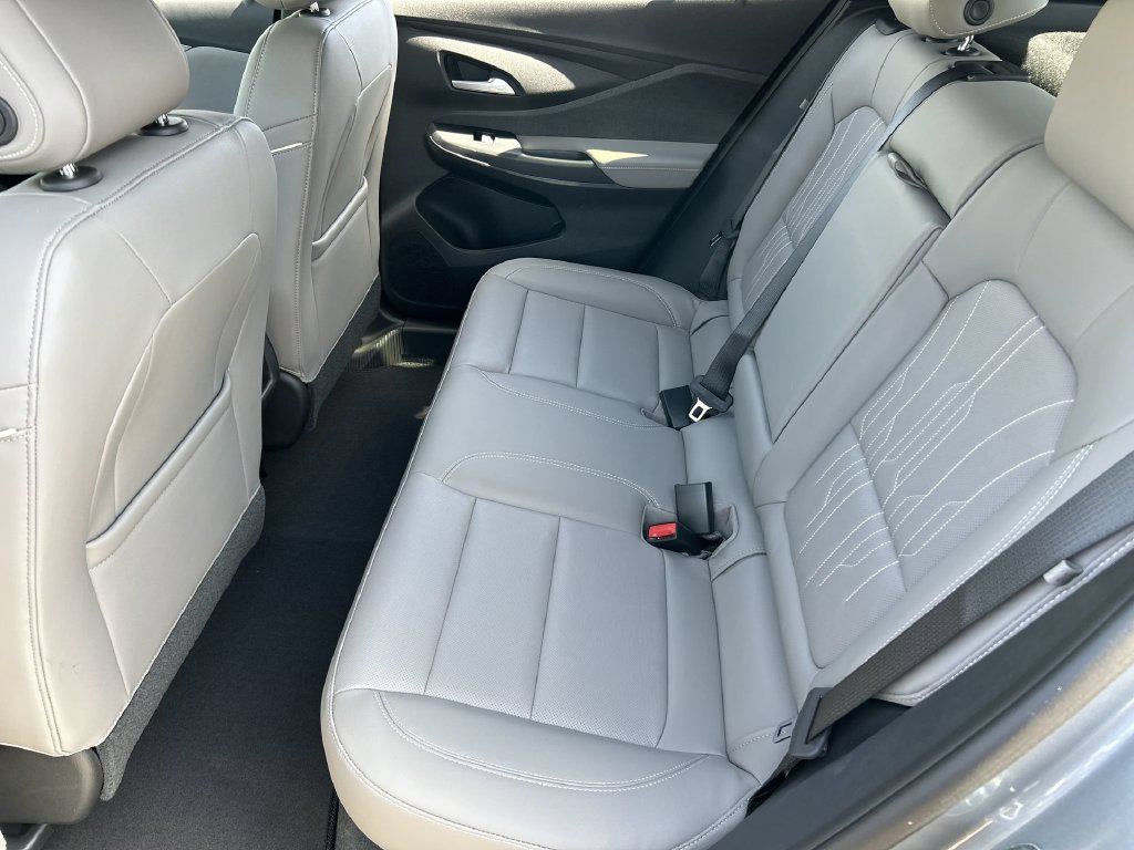 New 2026 Buick Envista Avenir FWD image 26