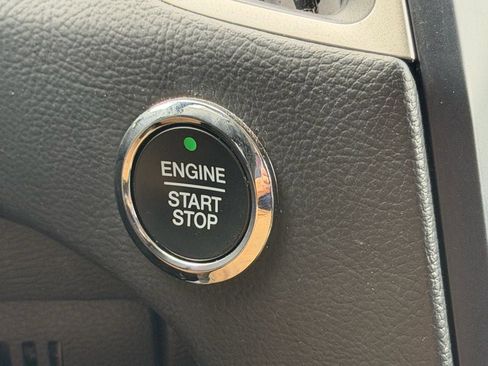 Certified 2023 Ford Edge SEL image 30